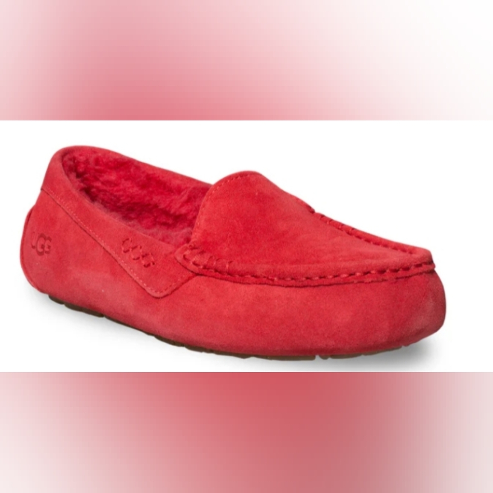 UGG Ansley Suede Moccasin Slippers Wmn's Size 9 Used Exc MSRP $115